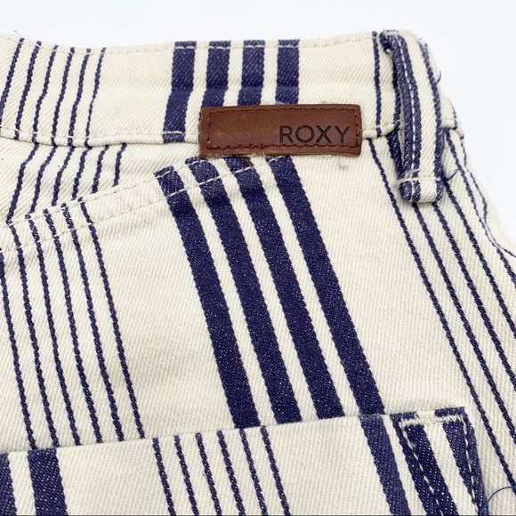 ROXY Stripy Eighty Denim Striped Shorts White/Blue Size 27 - Picture 5 of 10